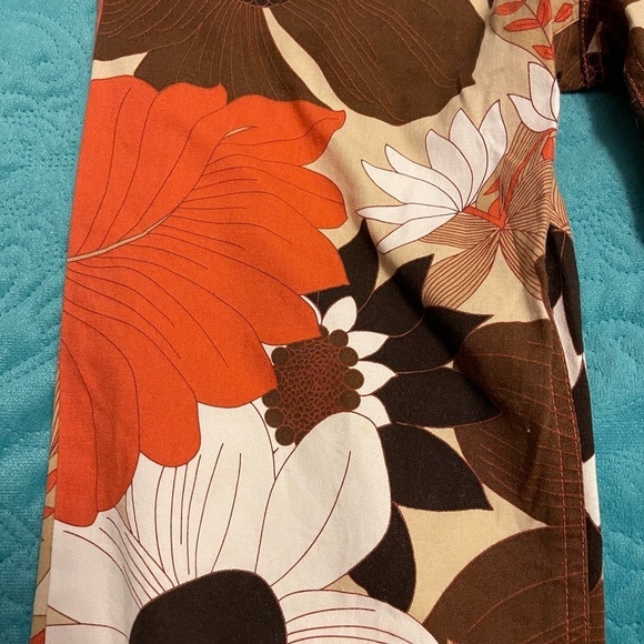 Ann Taylor LOFT CORAL, BROWN, Floral Capris Pants size‎ 6 NEW WITHOUT TAGS - Picture 2 of 9